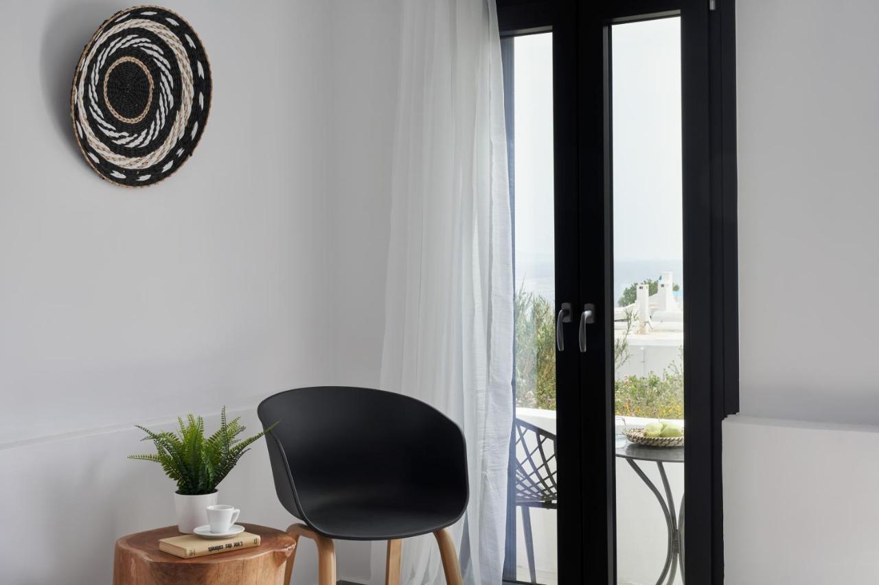 The Thermia Suites Китнос Екстериор снимка