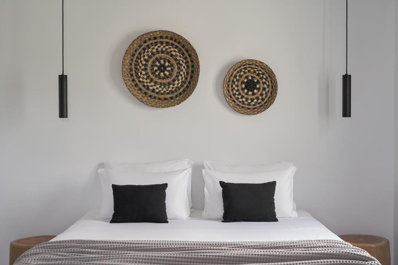 The Thermia Suites Китнос Екстериор снимка