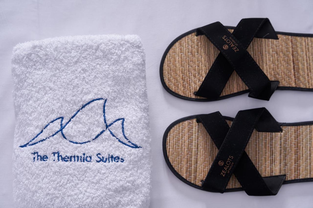 The Thermia Suites Китнос Екстериор снимка